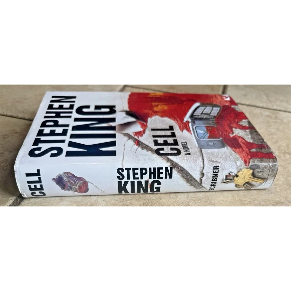 Cell by Stephen King, 1st Edition, Pristine Hardcover and Dust Jacket , Like New